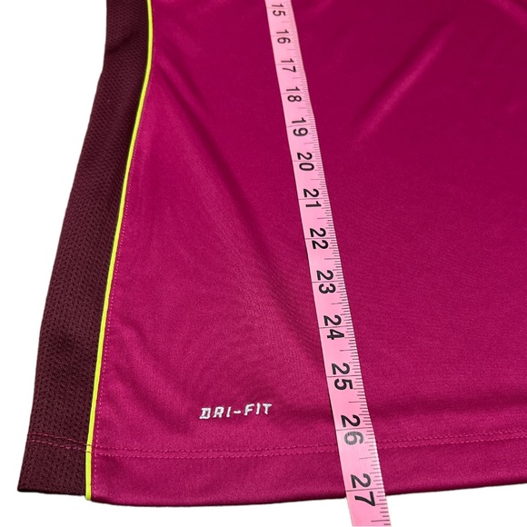 Nike dri-fit top - Picture 4 of 6